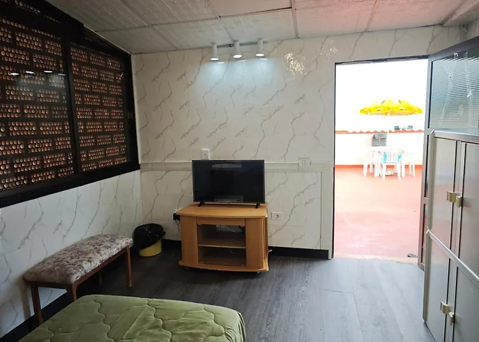 Casa Quico 圣克鲁斯-德特内里费